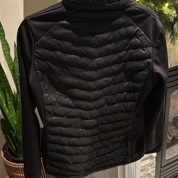 Puffer Jacket - Picture 5 of 5